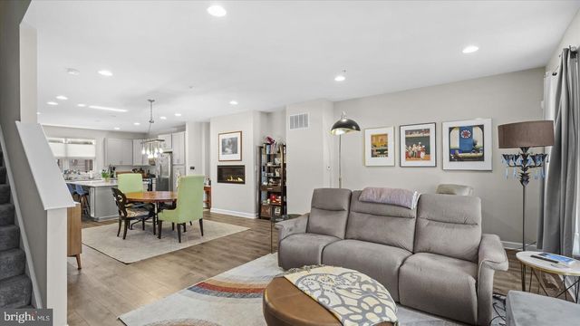 4005 HARMONY CT, Baltimore, MD 21224