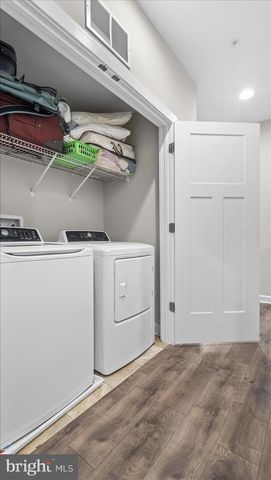 4005 HARMONY CT, Baltimore, MD 21224