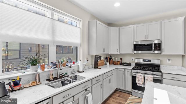 4005 HARMONY CT, Baltimore, MD 21224