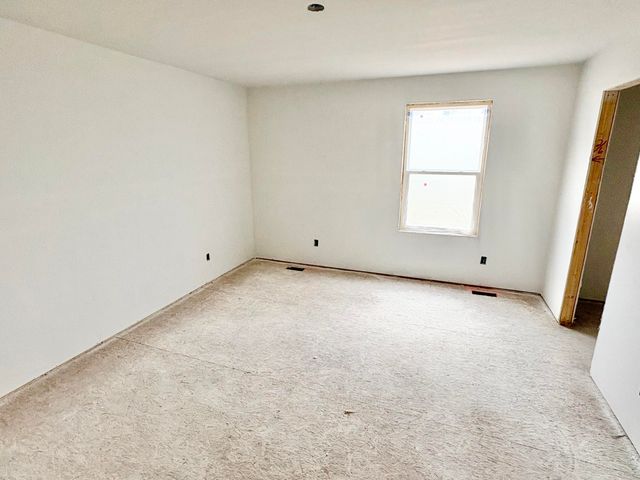 7106 Kettle Dale Avenue SE, Alto, MI 49302