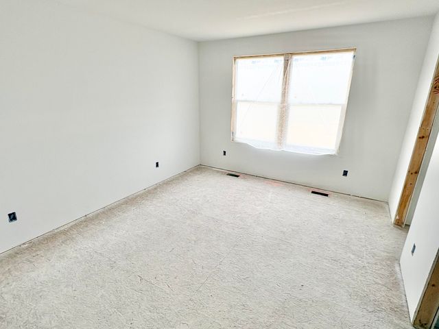 7106 Kettle Dale Avenue SE, Alto, MI 49302