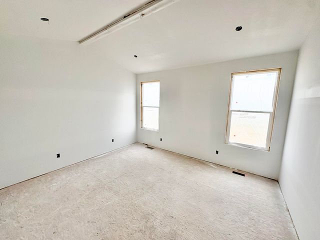 7106 Kettle Dale Avenue SE, Alto, MI 49302