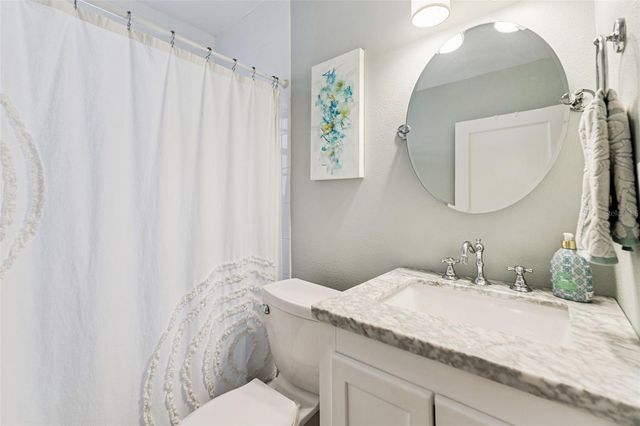 4017 W DE LEON STREET, Tampa, FL 33609