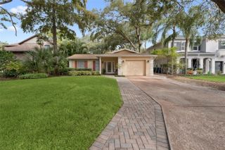 4017 W DE LEON STREET, Tampa, FL 33609