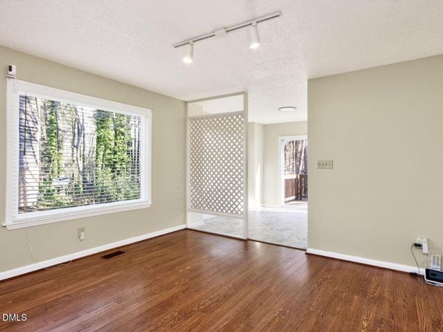 18 Syracuse Place, Durham, NC 27704