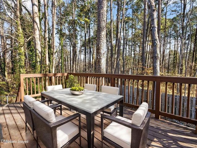 18 Syracuse Place, Durham, NC 27704