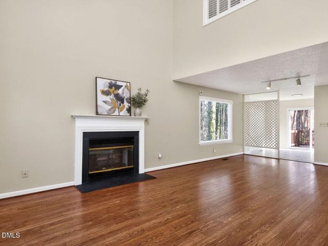 18 Syracuse Place, Durham, NC 27704