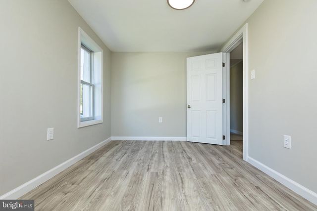 2407 HAMMONDS FERRY RD, Halethorpe, MD 21227