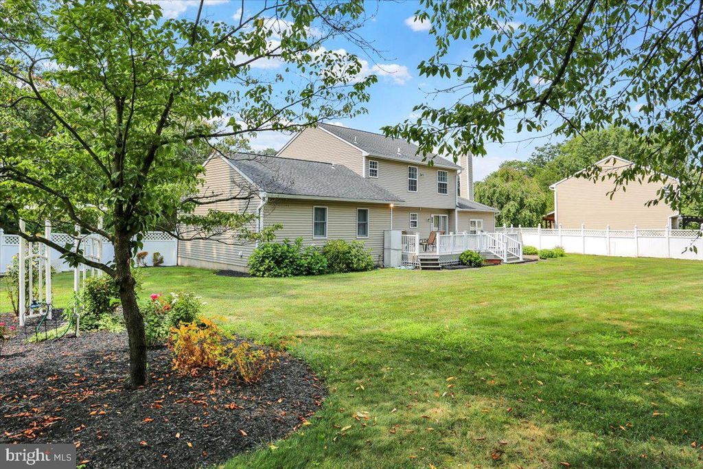 2007 DEER RIDGE DR, Pottstown, PA 19464