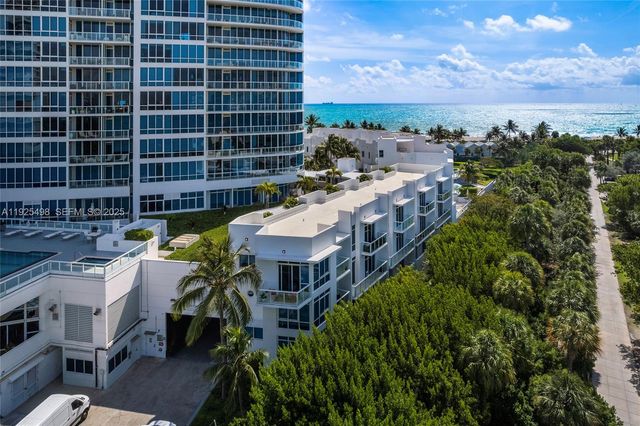 100 S Pointe Dr TH-13, Miami Beach, FL 33139