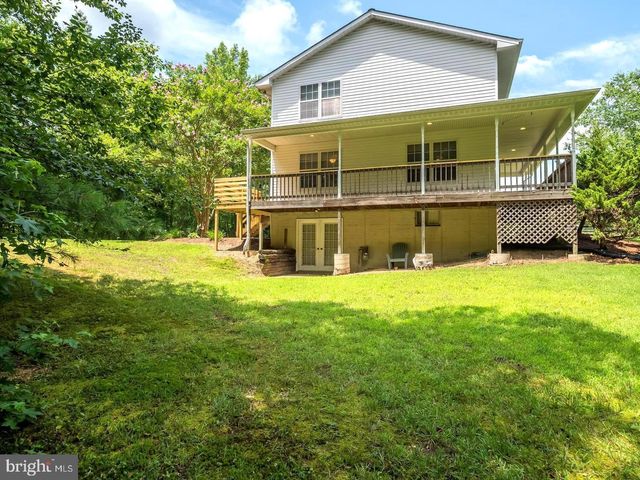 7701 CROOM RD, Upper Marlboro, MD 20772