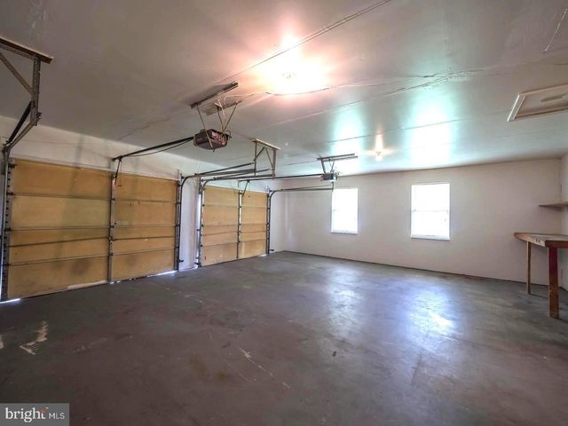 7701 CROOM RD, Upper Marlboro, MD 20772