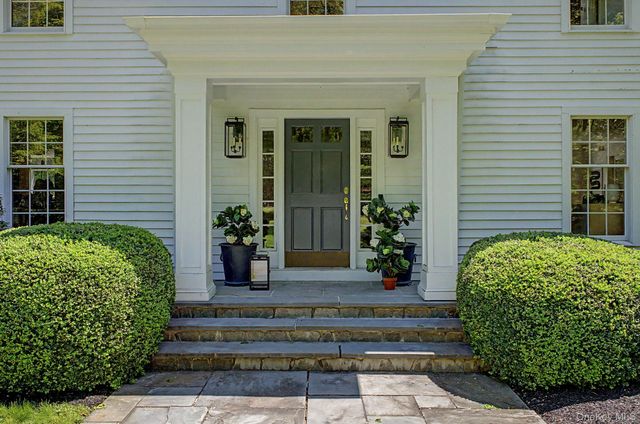 240 Eastwoods Road, Pound Ridge, NY 10576