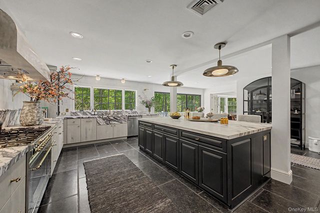 240 Eastwoods Road, Pound Ridge, NY 10576