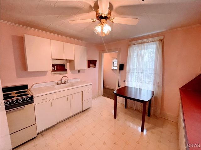 2-4 Maple Street, Auburn, NY 13021