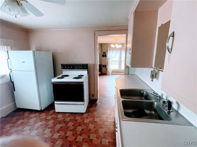 2-4 Maple Street, Auburn, NY 13021