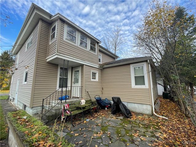 2-4 Maple Street, Auburn, NY 13021