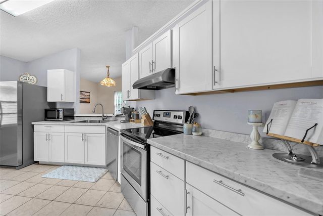 10838 PEPPERSONG DRIVE, Riverview, FL 33578