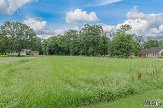 10451 John Savoy Rd, St Amant, LA 70774