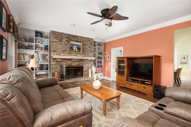 1447 56th Square E, Vero Beach, FL 32966