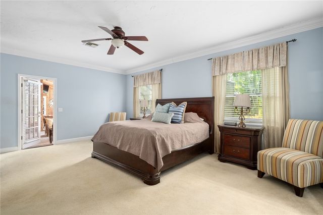 1447 56th Square E, Vero Beach, FL 32966