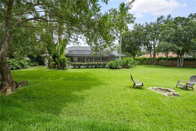 1447 56th Square E, Vero Beach, FL 32966