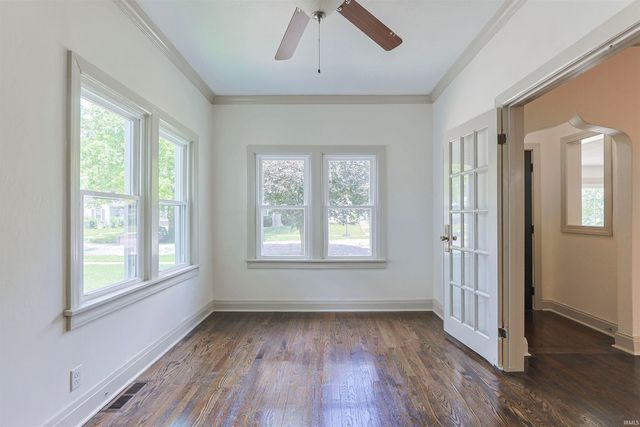 336 Parkovash Avenue, South Bend, IN 46617