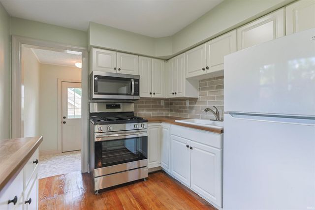 336 Parkovash Avenue, South Bend, IN 46617