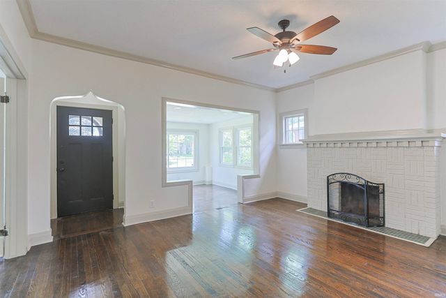 336 Parkovash Avenue, South Bend, IN 46617