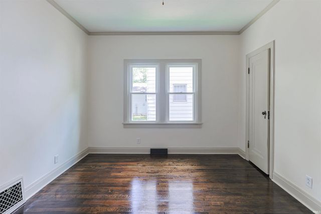 336 Parkovash Avenue, South Bend, IN 46617