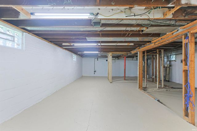 336 Parkovash Avenue, South Bend, IN 46617