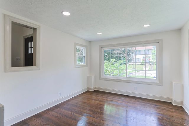 336 Parkovash Avenue, South Bend, IN 46617