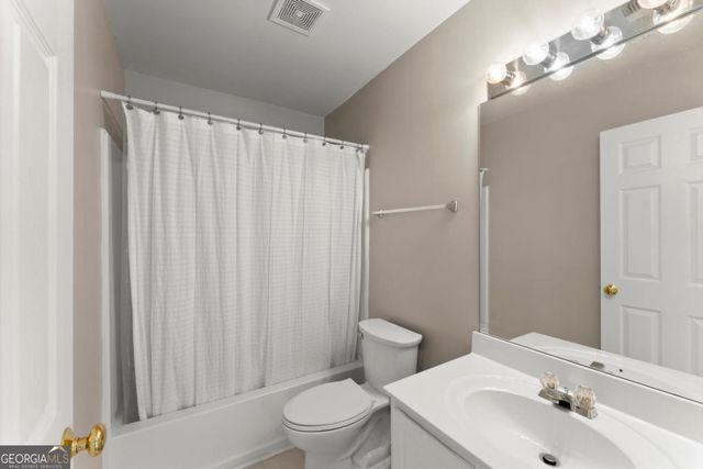 3301 Lathenview Court, Alpharetta, GA 30004