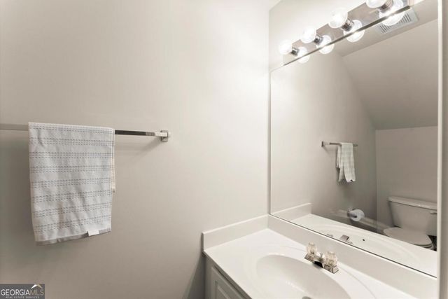 3301 Lathenview Court, Alpharetta, GA 30004