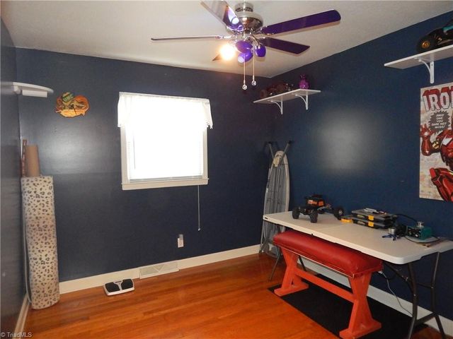 1185 Babe Gray Road, Westfield, NC 27053