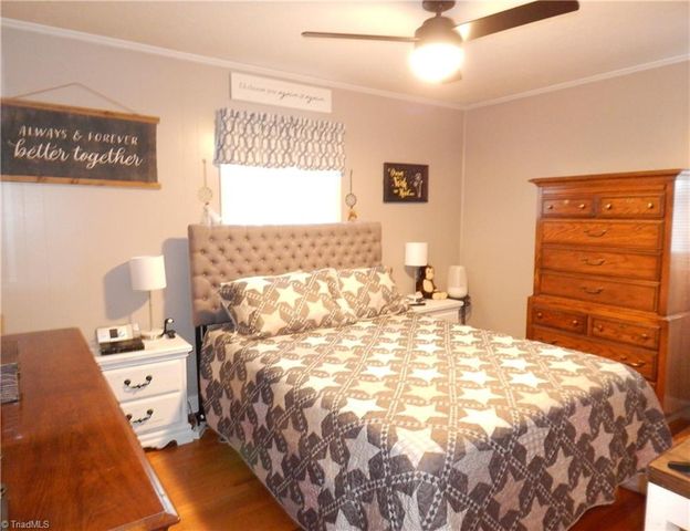 1185 Babe Gray Road, Westfield, NC 27053