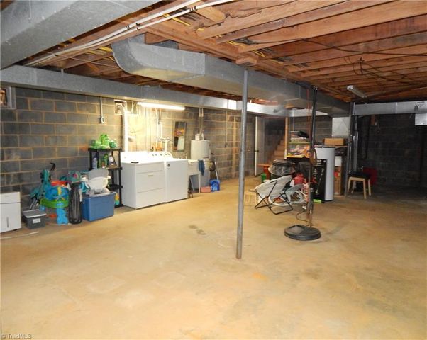 1185 Babe Gray Road, Westfield, NC 27053