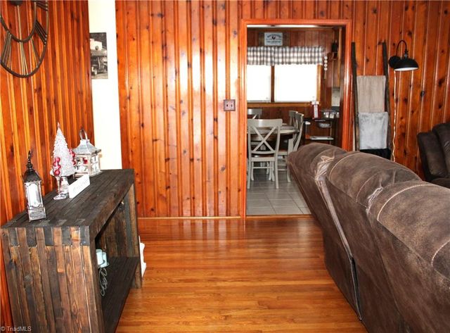 1185 Babe Gray Road, Westfield, NC 27053