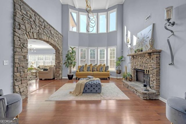 604 Arbor Ridge, Loganville, GA 30052