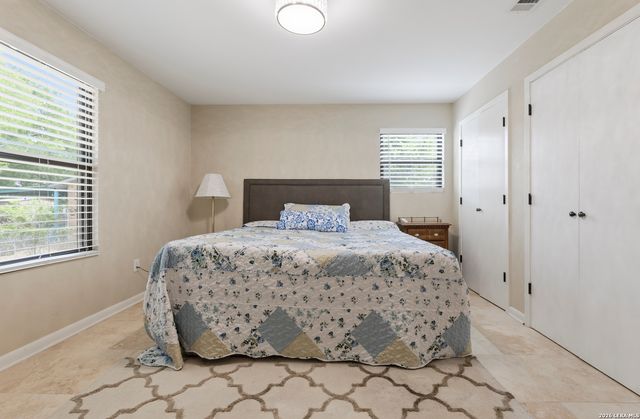 110 Suttles Ave, San Marcos, TX 78666