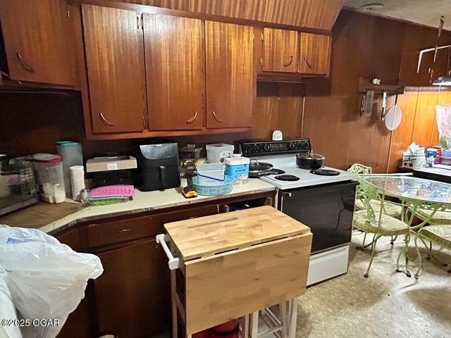 5981 Pearl Street, Joplin, MO 64801