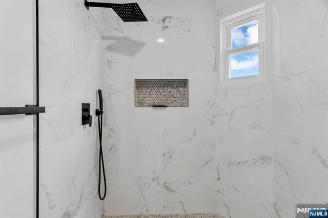 27 Valley Way, West Orange, NJ 07052