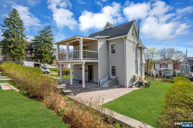 27 Valley Way, West Orange, NJ 07052