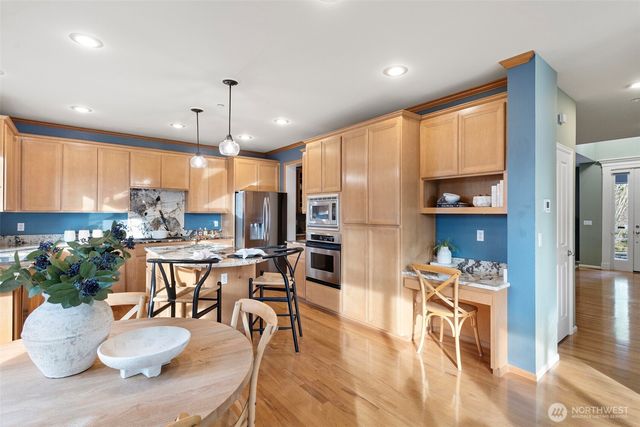 11320 SE 60th Street, Bellevue, WA 98006