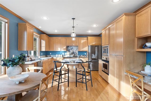 11320 SE 60th Street, Bellevue, WA 98006