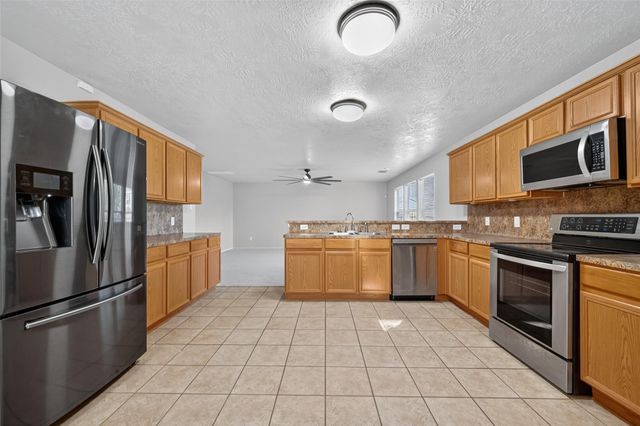5454 Cilantro Lane, Baytown, TX 77521