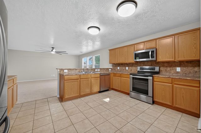 5454 Cilantro Lane, Baytown, TX 77521