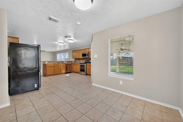 5454 Cilantro Lane, Baytown, TX 77521