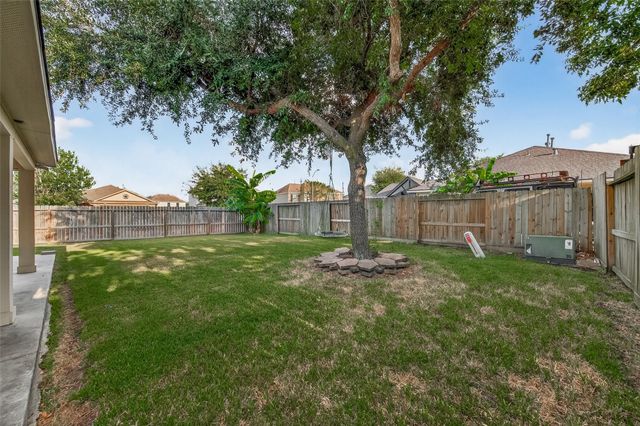 5454 Cilantro Lane, Baytown, TX 77521