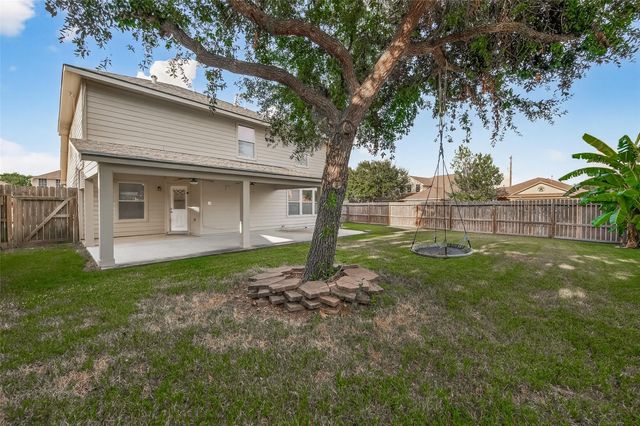 5454 Cilantro Lane, Baytown, TX 77521